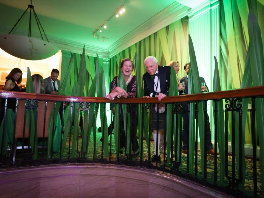 Green Grass Wallpaper For Walls 3 Green Grass Wallpaper For Walls - Image 3